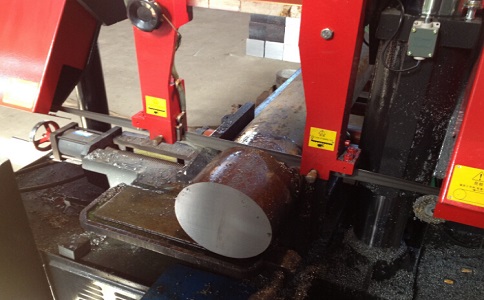 从化卧式带锯床加工时出现明显振荡如何排查？